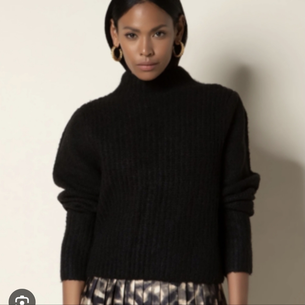 NWT Tart Collections Audrie black ribbed turtleneck sweater in a women's size M